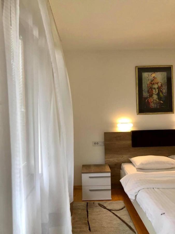 Konak Nestor Bungalows Скопье Экстерьер фото
